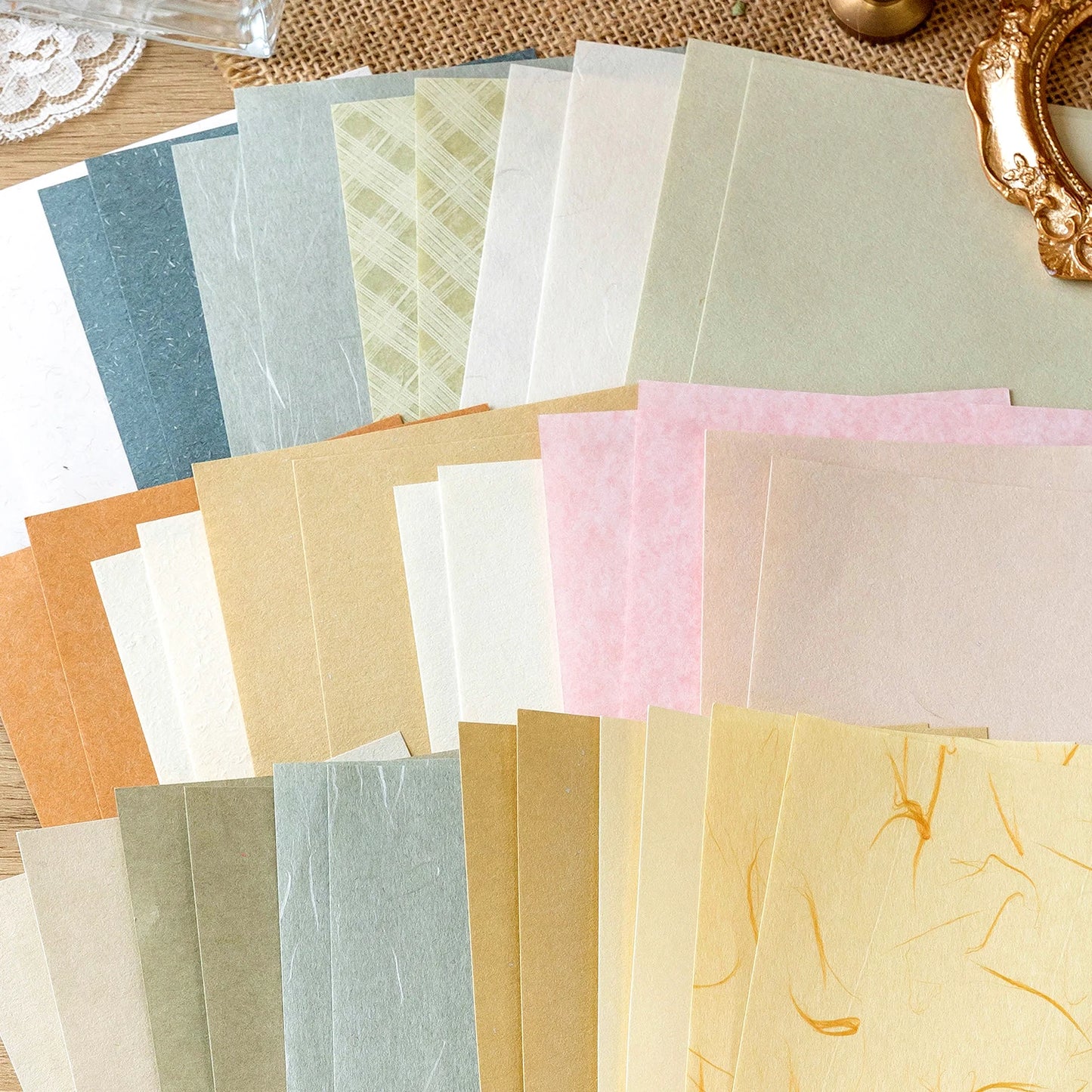 40Pcs Floral Handmade Paper Mix Material Junk Journal Planner Scrapbooking Vintage Decorative Collage DIY Craft Background Pa