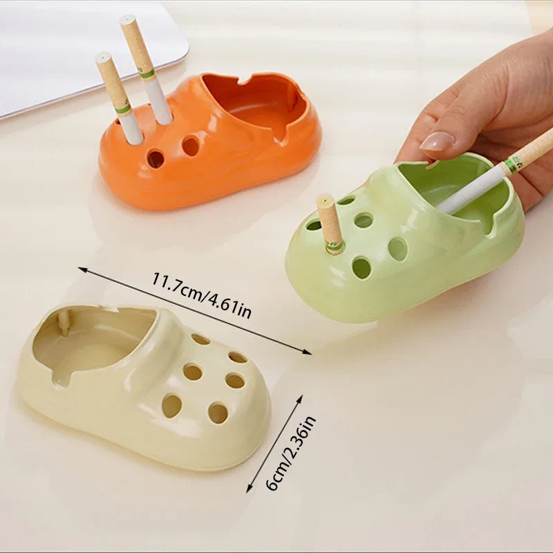 Creative Cute Hole Shoe Ashtray, Flame Retardant PP Material+anti Fly Ash, Suitable for Home/office/hotel Panoramic View