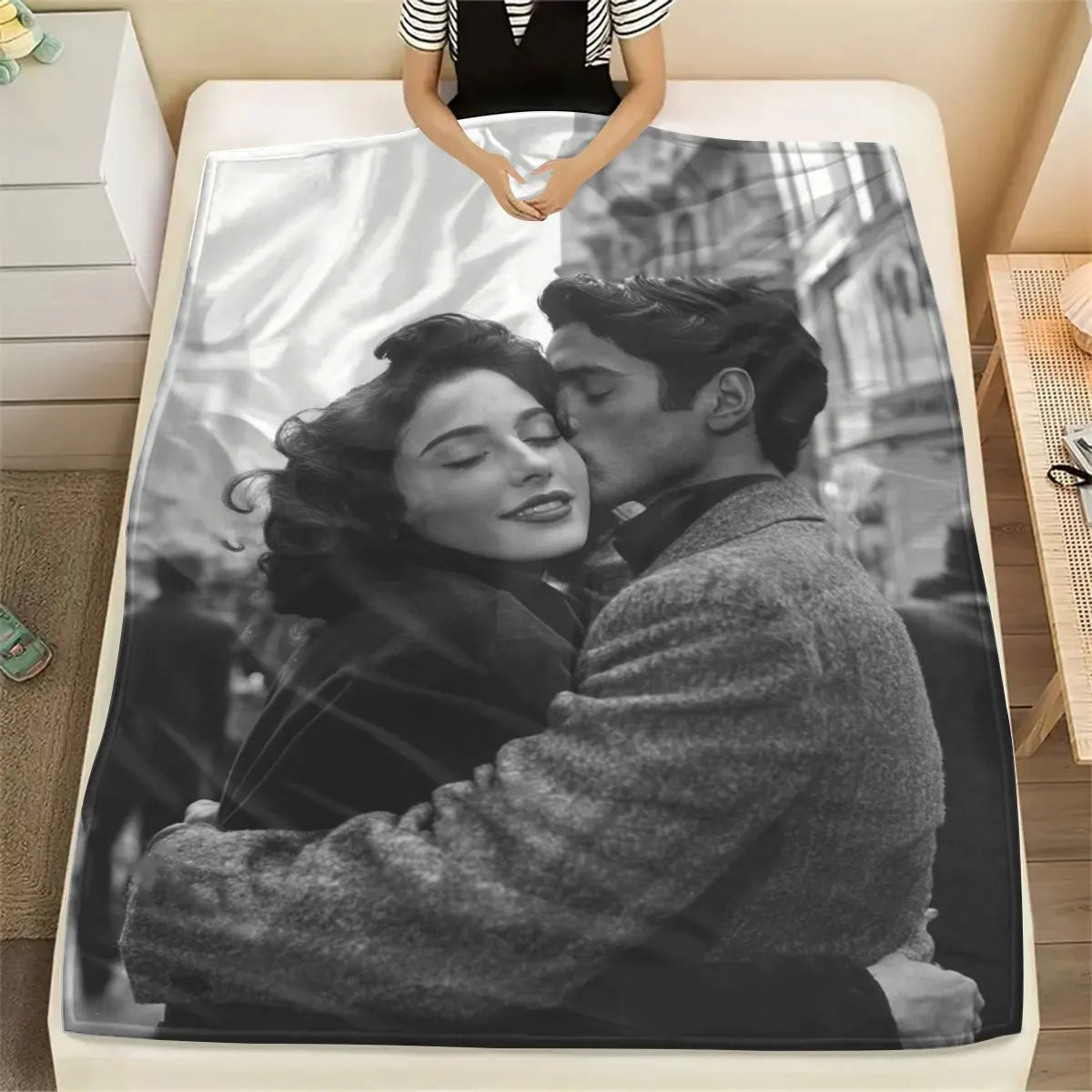 1 Piece of Custom DIY Personalized Photo Blanket for Your Loved One - Flannel Blanket with Personalized Photo, Soft and Warm,