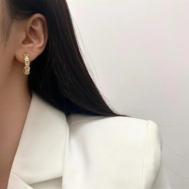 Vintage CC Design Stud Earrings for Women Korean Fashion X Cross Zircon Earring Engagement Jewelry Gifts