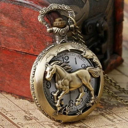 Vintage Bronze Hollow Horse Animal Design Quartz Pocket Watch With Necklace Gift Fashion New Men Women Exquisite Watches