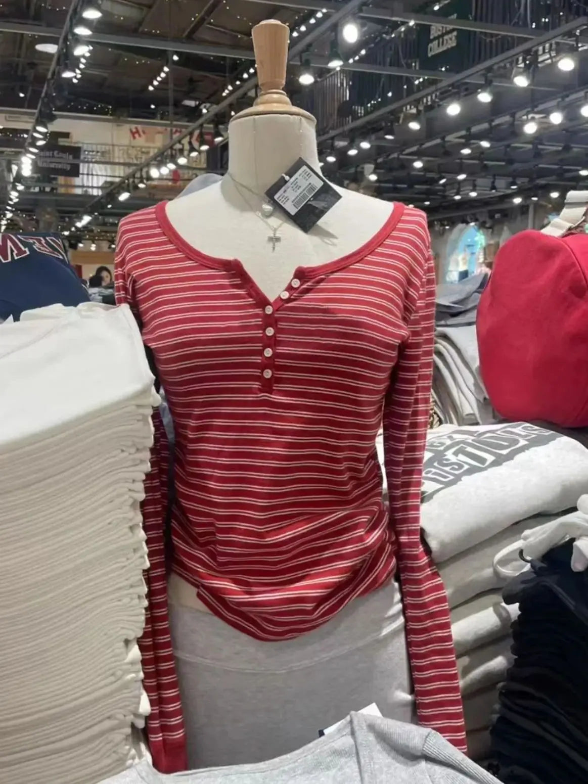 Six Buttons Ribbed Long Sleeve T-shirts Women Spring Round Neck Cotton Slim Tee Top Female Sweet Cute Pink Tshirt Y2k Tops Ne
