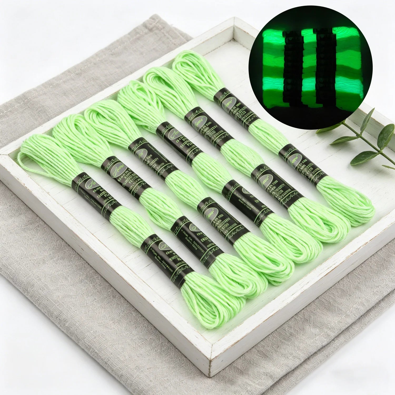 Cross Stitch Patterns, Glow in the Dark Embroidery Floss, 8m Thread Set, Perfect for Cross Stitch Kits, Craft Projects, Sewin