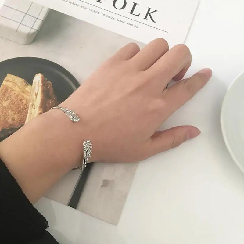 Korean Fashion Jewelry Angel Wing Rhinestones Bracelet Personality Alloy Open Wings Bracelet Feather Bracelet Bracelets &bang