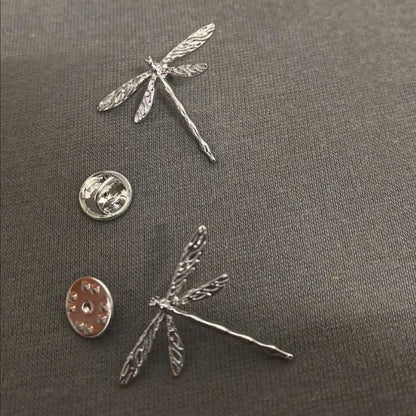 LATS Vintage Silver Color Dragonfly Brooches for Women Fashion Insect Brooch Pins Coat Accessories Animal Jewelry Gifts