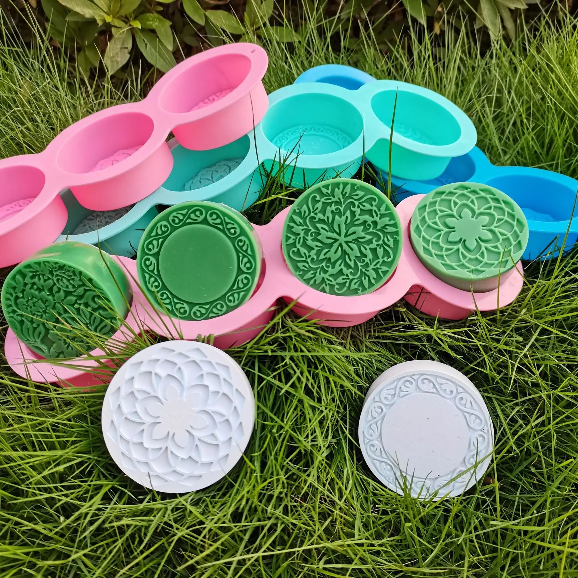 Handmade Silicone Soap Molds 4 Types Embossing Mould DIY Circular Soap Craft Candy Chocolate Ice Cube Making Tools