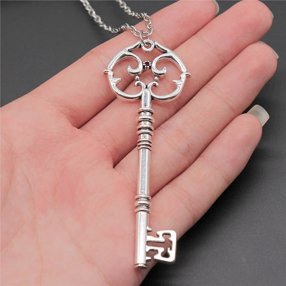 Fashion Vintage 2 Colors 82x31mm Big Key Pendant Necklace For Women Men Long Chain Necklace Jewelry Accessories