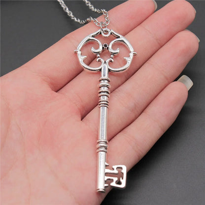 Fashion Vintage 2 Colors 82x31mm Big Key Pendant Necklace For Women Men Long Chain Necklace Jewelry Accessories