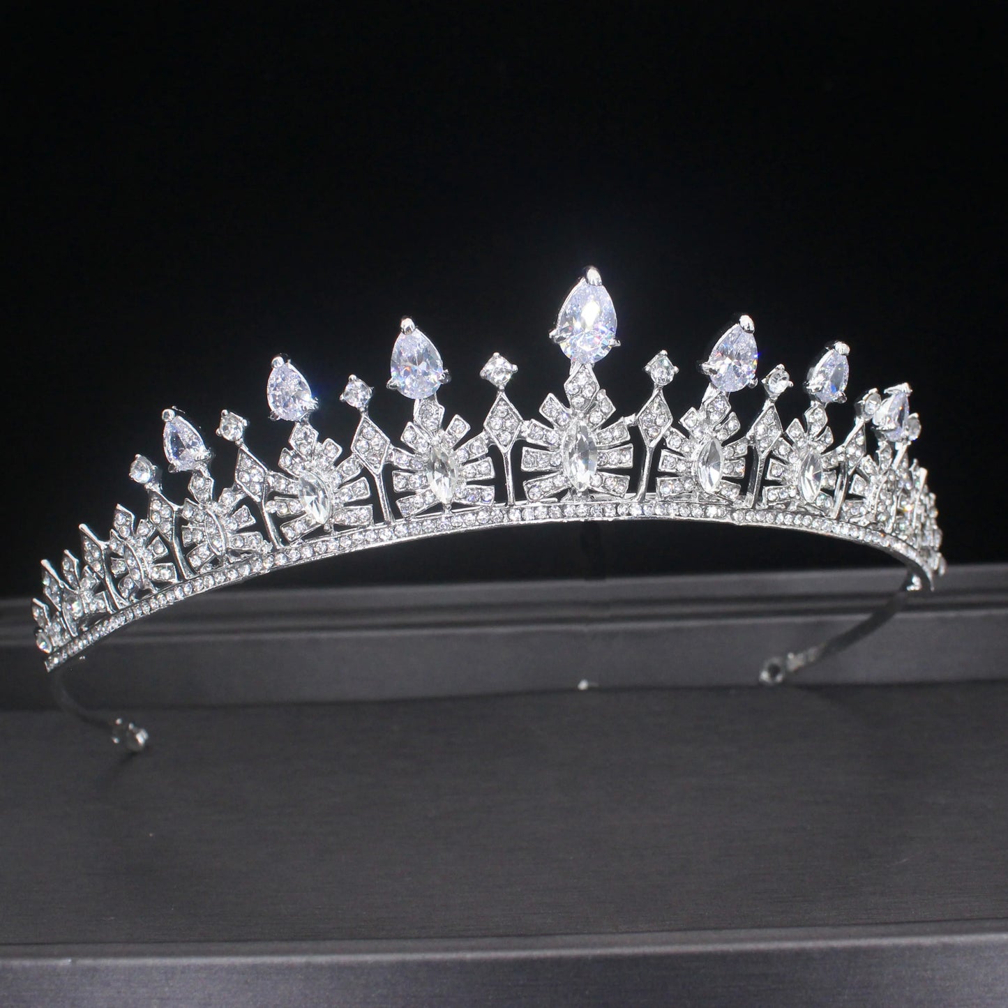 Luxury Crystal Hair Tiaras For Bride Women Prom Hairstyle Rhinestone Zircon Diadem Headband Wedding Bridal Hair Accessories