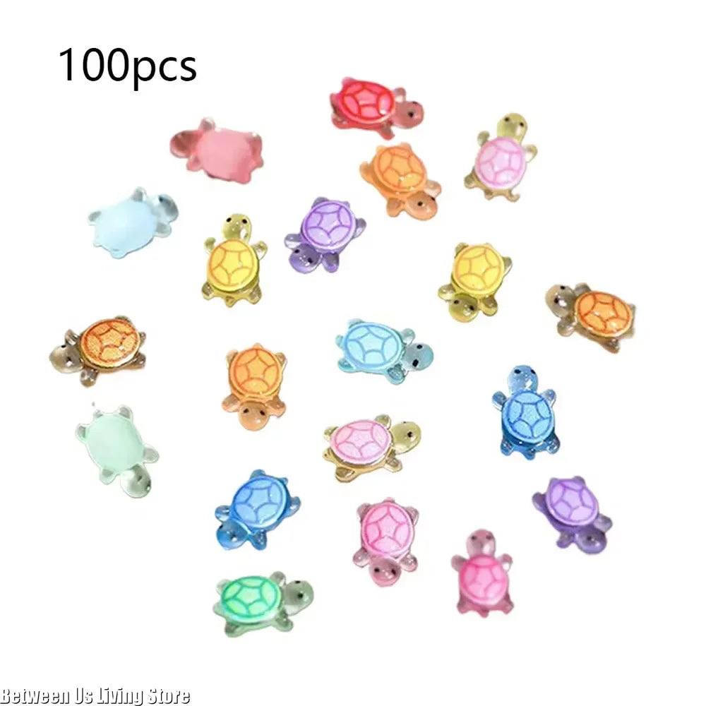 100Pcs Mini Resin Turtles Night Glow Turtle Figurines Multi-Function Glow in The Night Turtle Miniatures for Micro Landscapin