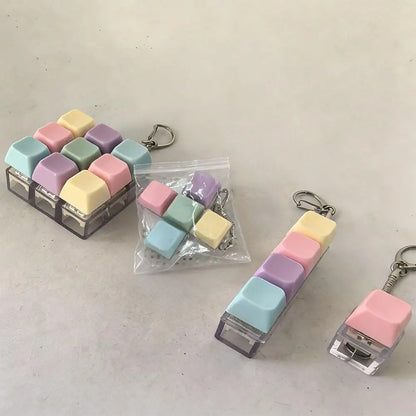 1/4/5/9 Button Keyboard Fidget Clicker Mechanical Keyboard Fidget Keychain For Gifts To Pass The Boring Time (Without LED Lig