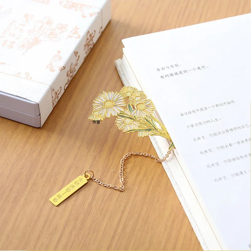 Gift Chinese Design Flowers Brass with Tassel Pendant Vintage Book Clips Office Fine Creative School Stationery Bookmarks