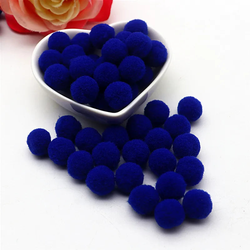 15g Fluffy Soft Pompom 8 Mm 10 Mm 15 Mm 20 Mm 25 Mm 30 Mm Plush Pompom DIY Home Decoration Crafts Toys