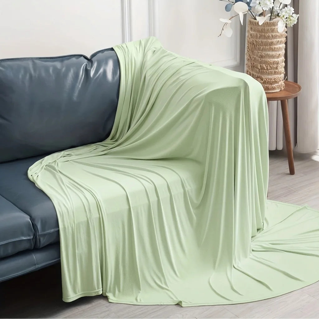 Summer Bed Blanket Ice Silk Cooling Blanket Air Conditioning Quilt Skin-friendly Light And Thin Breathable Quilt For Home Off