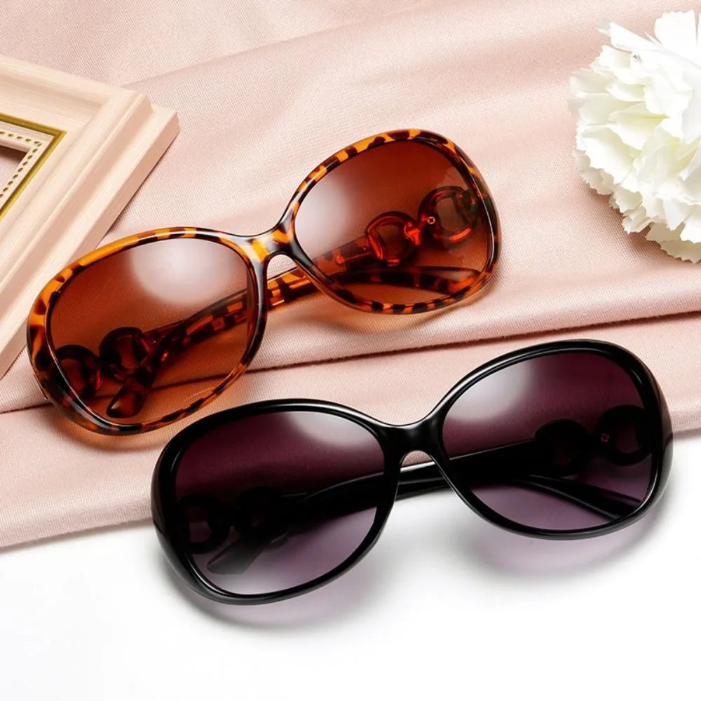 Sunglasses for Women Men Classic Retro Vintage Oversized Eyewear Fashion Shades Round Faced Driving Glasses