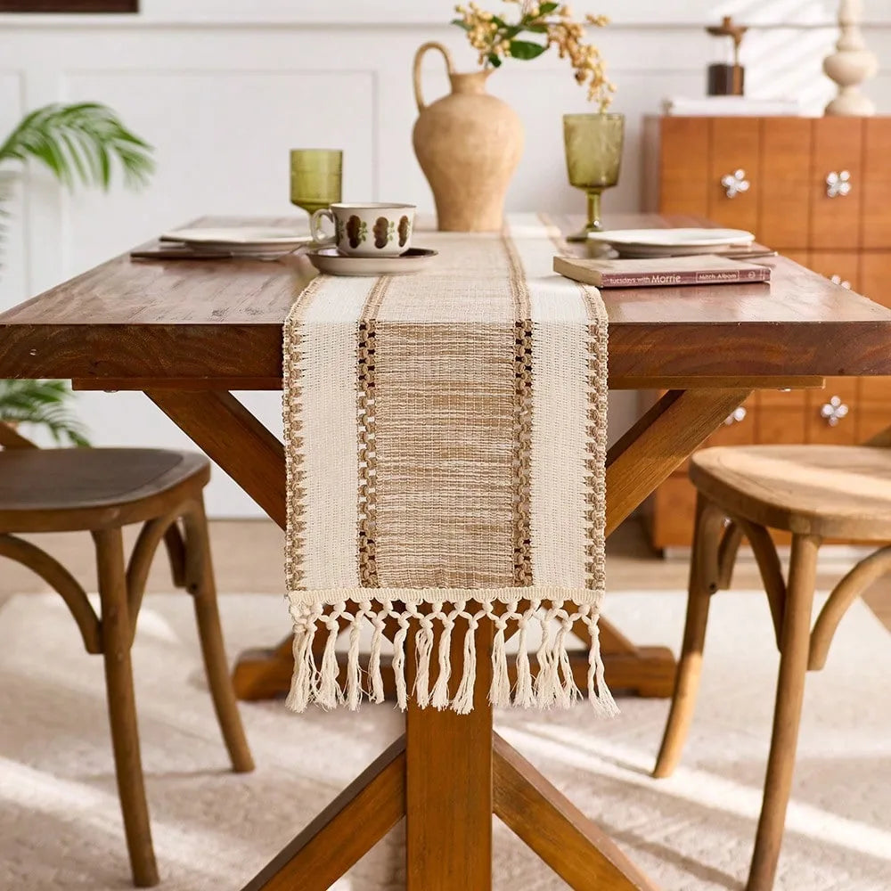 Nordic Boho Striped Green Table Runner - Hand - Woven Tassels, Ideal for Spring Tables, Round Coffee Tables & Rustic Home Dec