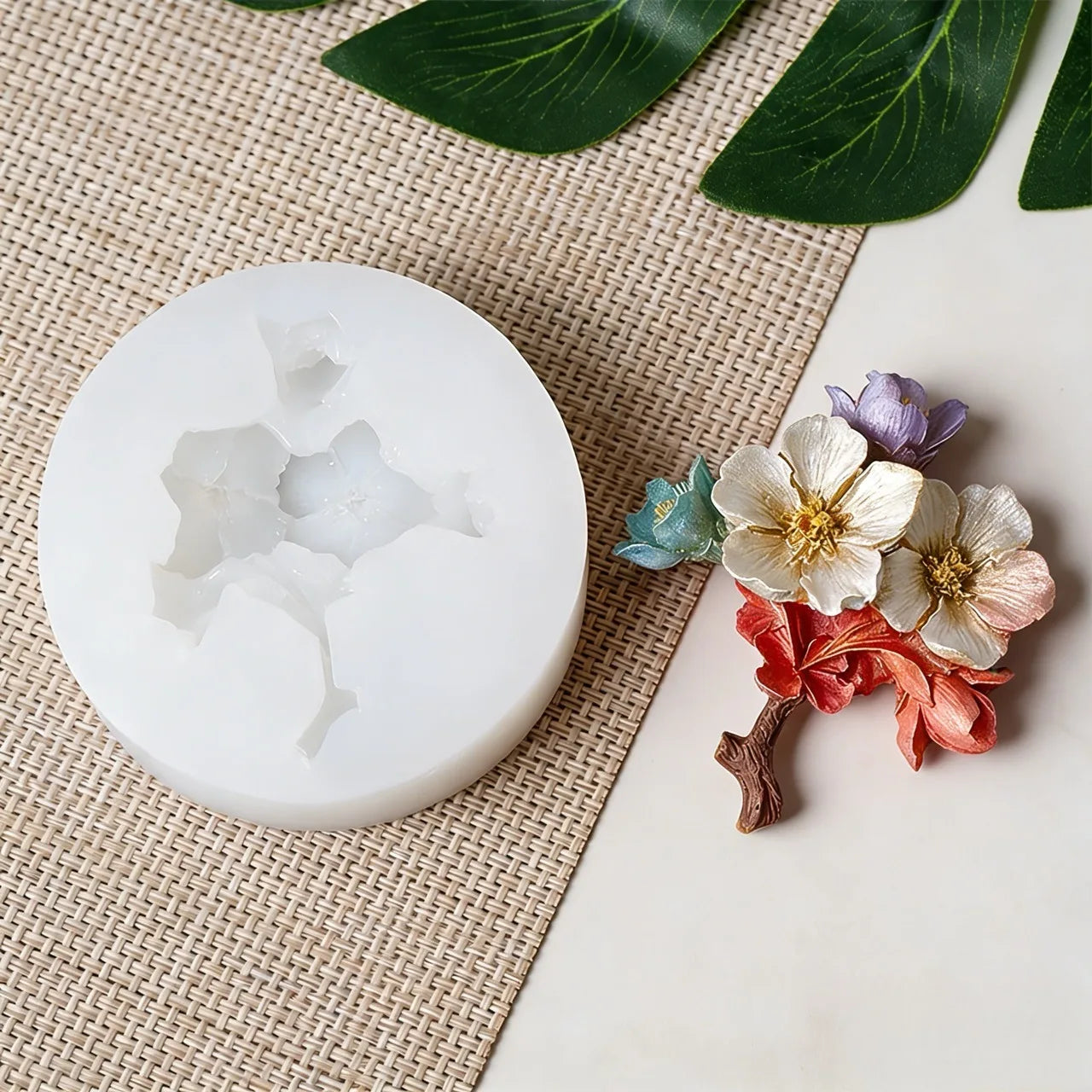 Lotus Flower Silicone Mold，For resin crafting - Suitable for candles、DIYCrafts、Valentine's Day、Mother's Day、Christmas Decorat