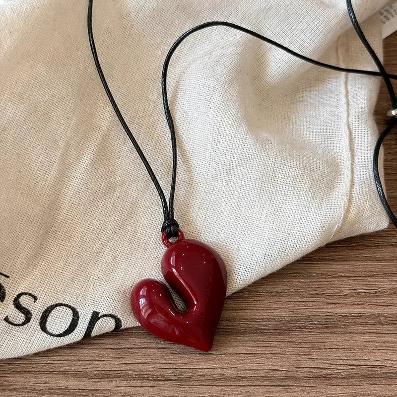 LATS Red Heart Pendant Necklace Vintage 80s Aesthetic Love Inspired Choker New Fashion Romantic Heart Necklace for Women - 77