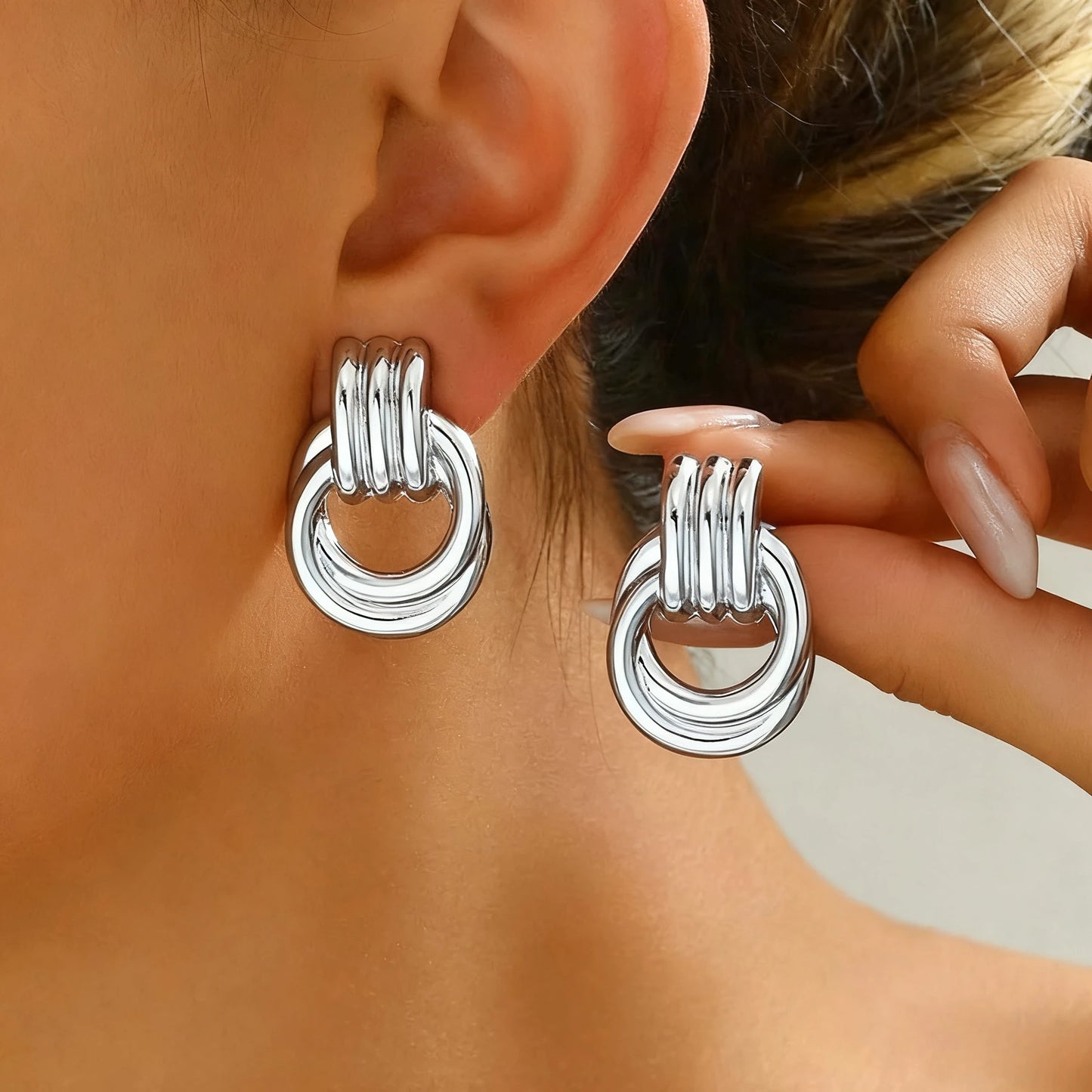 Fashion Stainless Steel Chunky Knot Earrings for Women Vintage Simple Multi-layer Circle Round Drop Earrings Punk Jewelry Gif