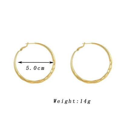 5cm Twist Metal Hoop Earrings for Women Geometric Personality Round Circle Dangle Drop Earrings Simple Party Golden Jewelry G
