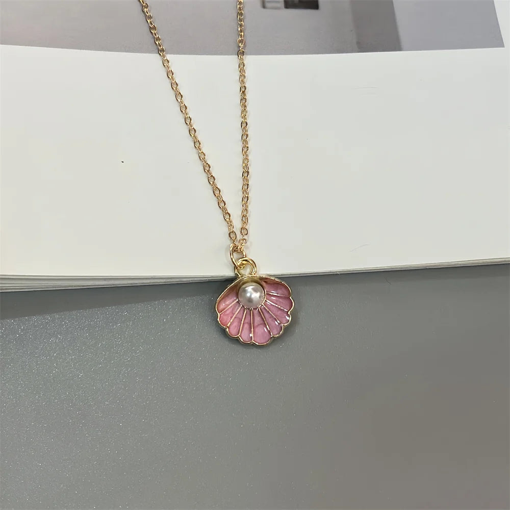 Colorful Shell Pendant Necklace Imitation Pearl Fashion Women Neck Jewelry Golden Color Link Chain Jewelry