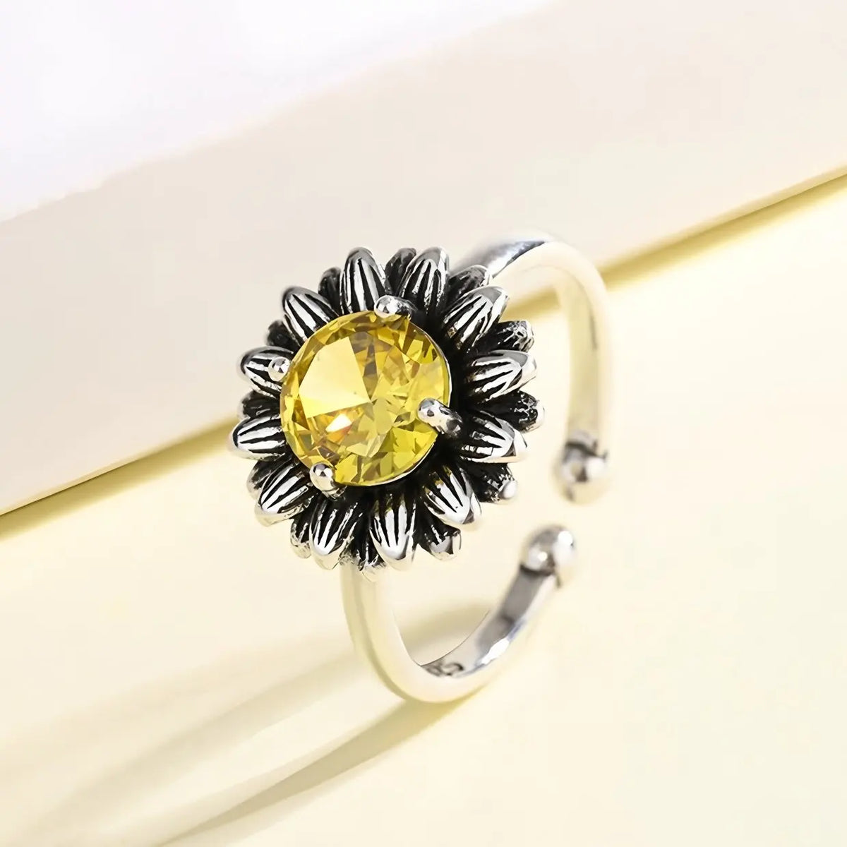 VENTFILLE 925 Sterling Silve Flower Ring for Women Gift Hollow Out Design Retro Hip Hop Versatile Jewelry Party Gift - FFMM95