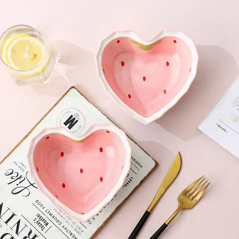 Strawberry Ramen Bowls and Spoons Creative Ceramics Anti-scald Instant Noodle Bowl Cute Strawberry Bowl Pretty Bowl