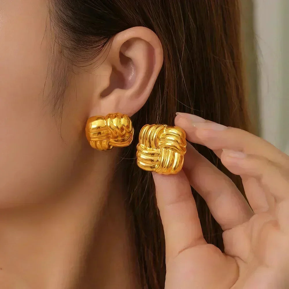 Vintage Geometry Irregular Eardrop Personality Asymmetry Dripping Oil Earrings for Women Fashion Daily Commuting Jewelry Gift