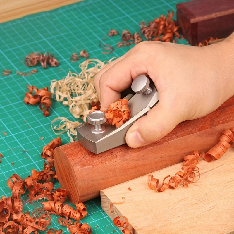 1Pc Woodworking Planer Mini Aluminum Alloy Hand Planer DIY Carpenter Tools European Flat Plane Bottom Edge Wood Trimming Plan