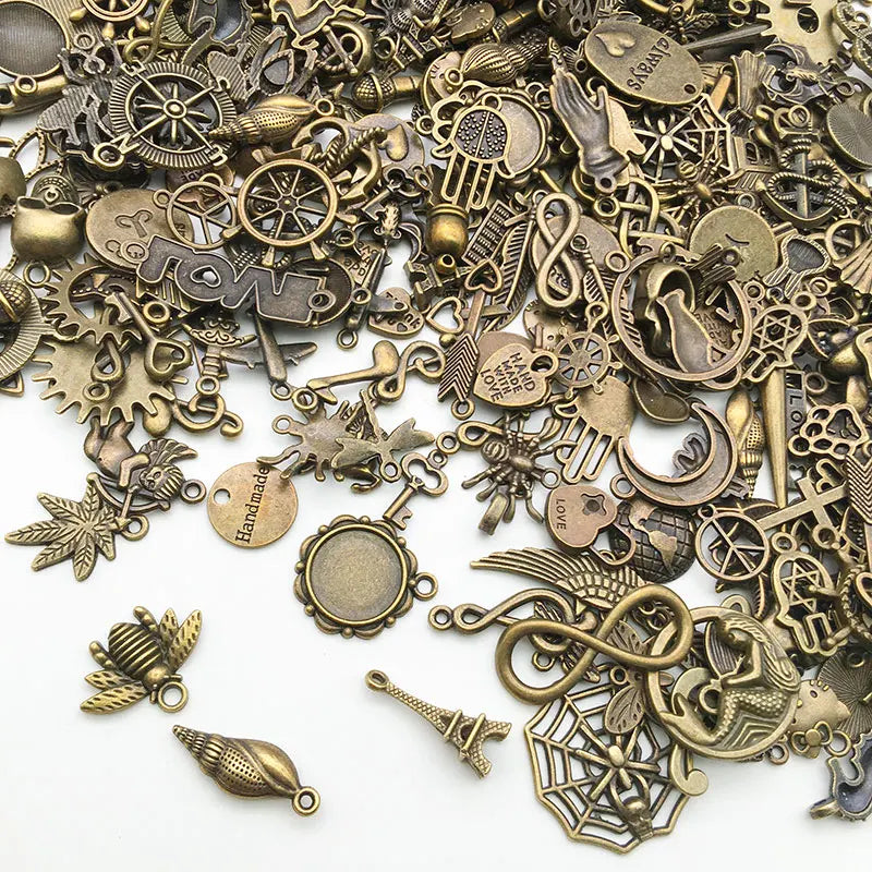 Vintage Color Mixed 20/30/50pcs Multi Styles Random Antique Bronze Charms Pendant Beads Handmade For DIY Jewelry Making Findi