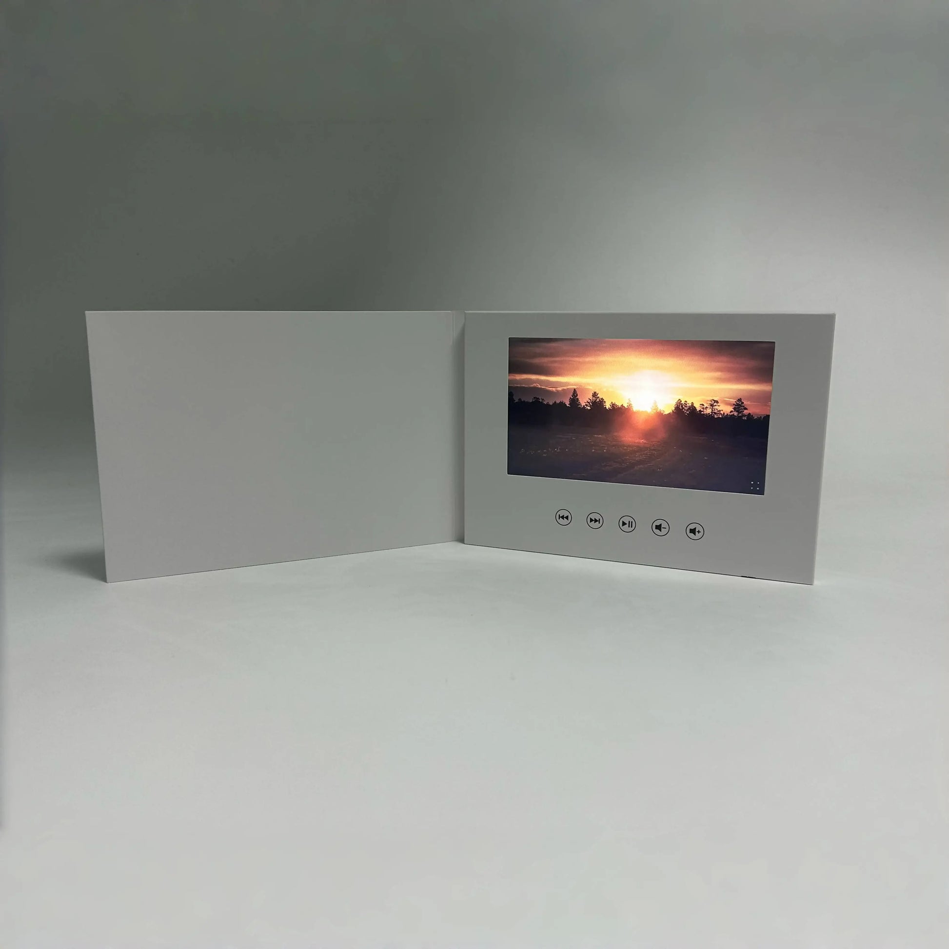 7 inchs Birthday Video Book Card 4GB Lcd Invitation Gift Music Greeting Card Upload Videos Photos Wedding Invite Digital fram