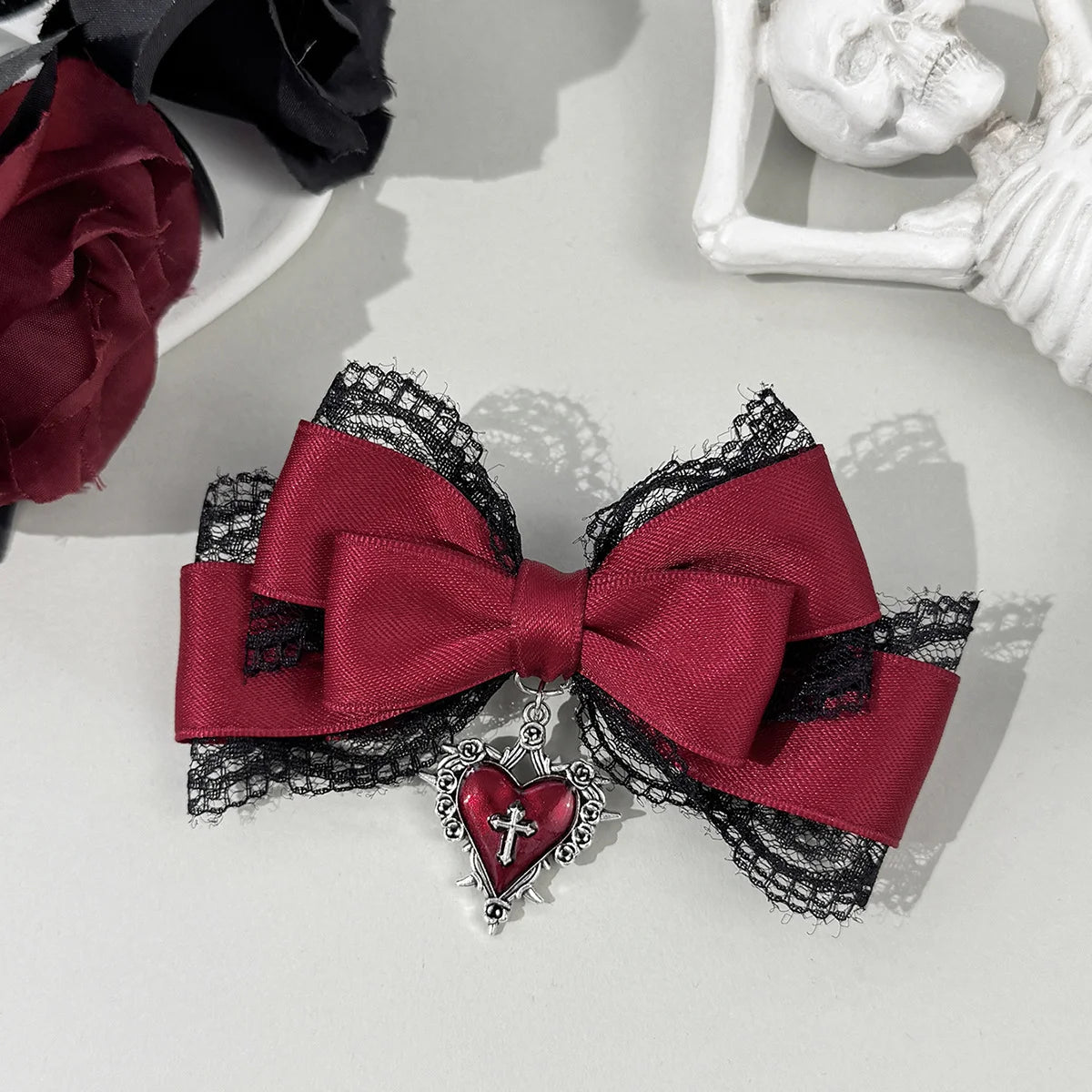 Gothic Lolita Style Hair Clip Black Ribbon Bow Fashionable Hair Clips for girls High-grade headdress