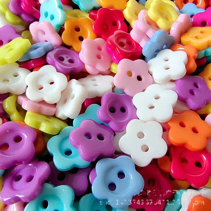 100Pcs Cute Plum Blossom Flower Buttons,Sewing Buttons Craft DIY Children's Handmade Buttons,Children's Sweater Buttons