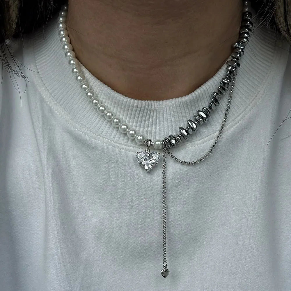 New Irregular Choker Vintage Tassels Zircon Heart Pendant Necklace For Women Female White Imitation Pearl Chain Valentine's G