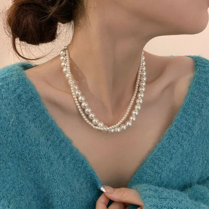 Vintage Twining Multilayer Pearl Choker Necklaces Women Elegant Imitation Pearl Clavicle Chain Party Jewelry Accessories Gift