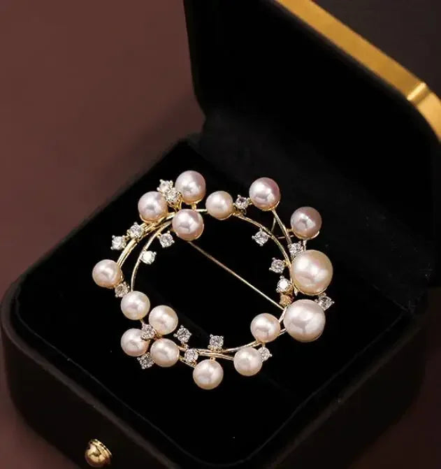 Small Cute Little Girl In Black Dress Nurse Brooches Rhinestone Crystal Brooch Pin Drop Oil Corsage Clothing Coat Jewelry - X