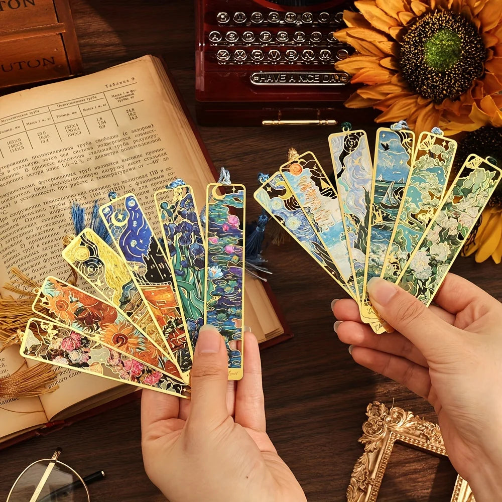 Vintage Oil Painting Metal Bookmarks - Hollow Hot Stamping Long Tassel Bookmarks - Stationery Gifts for Book Clubs, Book Love