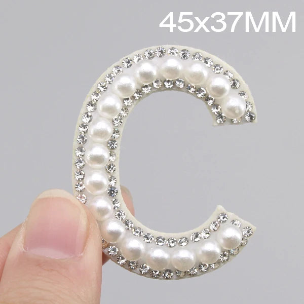 26 English Letters Pearl Rhinestone Patches For Clothes A-Z Alphabet Pearl Rhinestones Applique Sew On/Glue On Patches DIY Na