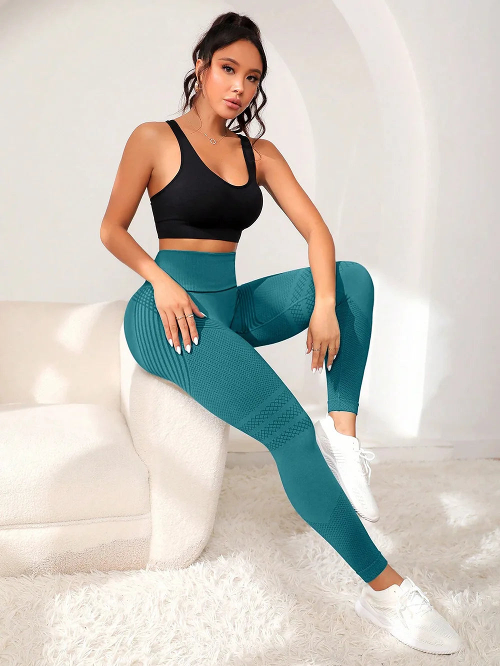 Sports Pants With Sexy Lines Lifting Buttocks Sports Tight Pants Women's High Waisted Elastic Fitness Pants Running Yoga Pant