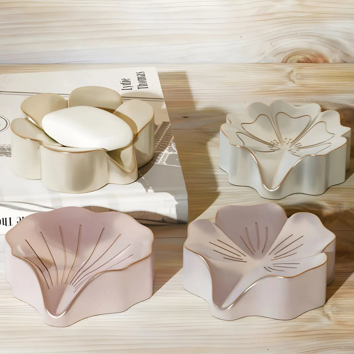 Resin Silicone Mold, DIY Epoxy Resin Mold for Making Flower Shaped Soap Storage Box, Hand Pouring and Shaping