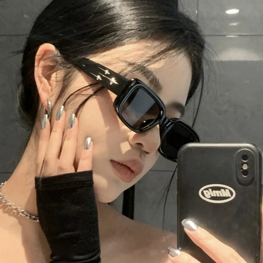 Retro Y2K Style Small Square Sunglasses Women Kitten Eye Sunglasses Fashion Colorful Mirror Goggles Men Punk Sports Suns Glas