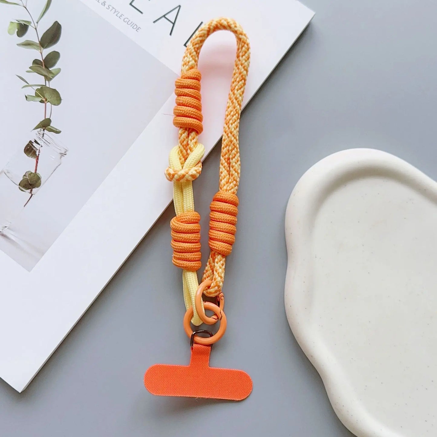 1Pc Cellphone Straps Hanging Cord Mobile Phone Lanyard Short Wrist Strap Charm Anti-lost Chain for Women Keychain Pendant - O