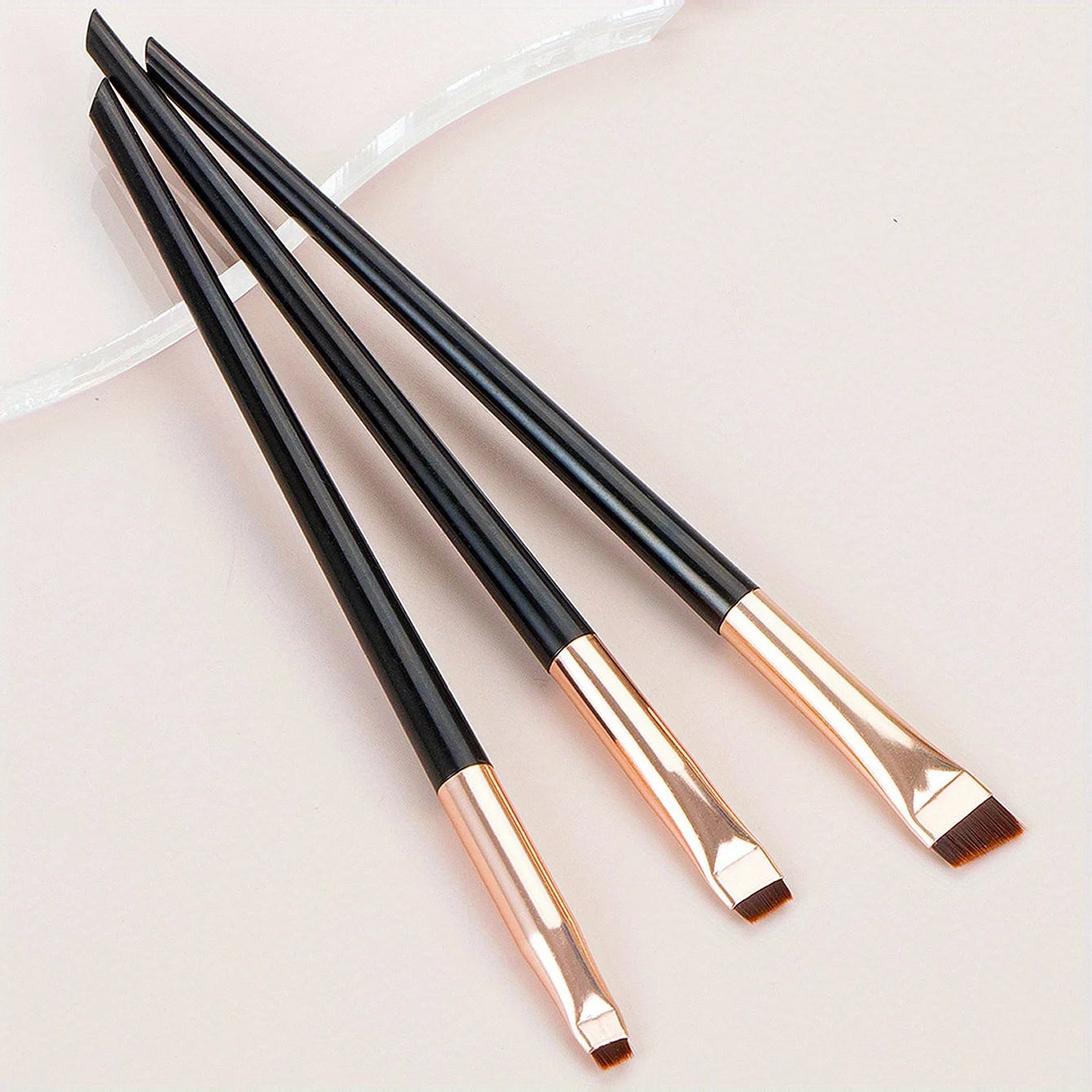 3pcs Makeup Brush Set, Blade Eyeliner Brush Fine Oblique Head Eyebrow Brush Outline Eyeliner Ultra-Thin Eye Shadow Brush Make
