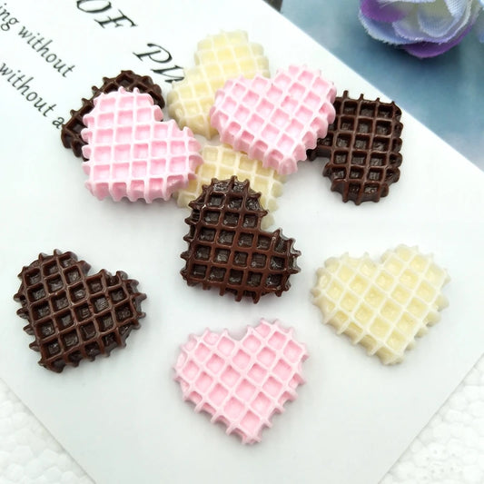 10pcs/lot Food Cabochon Cute Resin Heart-Shaped Biscuit Flat back For Scrapbooking Craft Embellishment Mobile Decoration