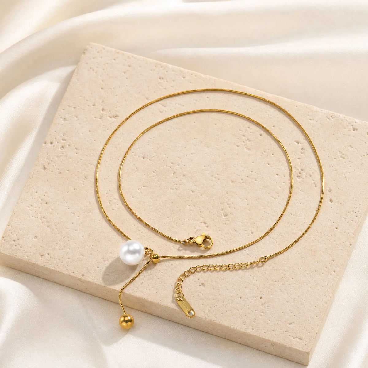 Pearl Lariat Necklace for Women, Gold Plated Stainless Steel Adjustable Slide Chain Y Necklace with Pearl Charm, Dainty Jewel