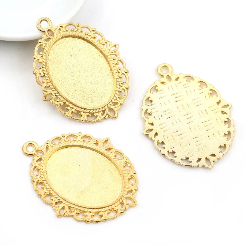 10pcs 18x25mm Inner Size 9 Colors Vintage Style Cameo Cabochon Base Setting Pendant necklace findings - Gold