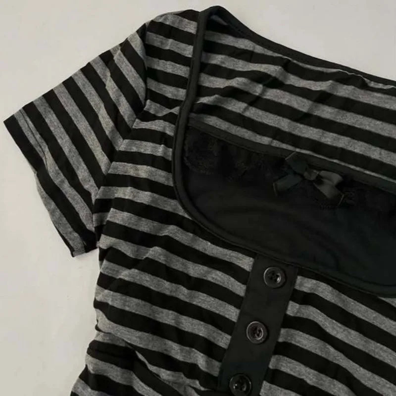 Vintage Slim Lace T-shirt Solid Color Casual Pattern Commuter High Street Fashion Y2K Cropped Top Trash Punk Hop Women's T-sh