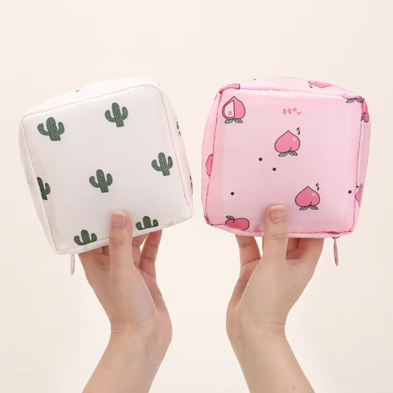 Women Sanitary Napkin Tampon Storage Bag Portable Waterproof Organizer Pouch Cartoon Pattern Sanitary Napkin Bag - 2PCS