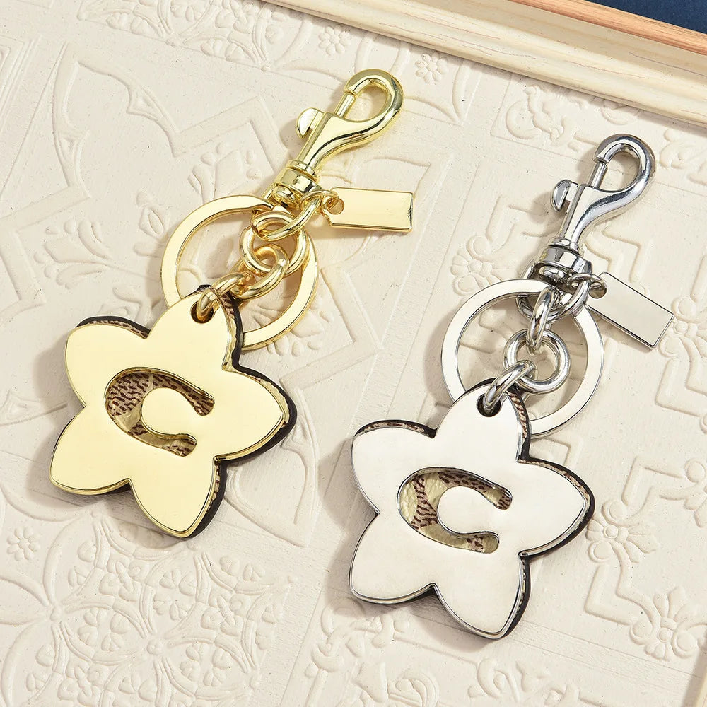 Signature Canvas Gold Heart Bag Charm Monogram Letter C Designer Purse Pendant Luxury Handbag Upgrade Personalized Gift For H