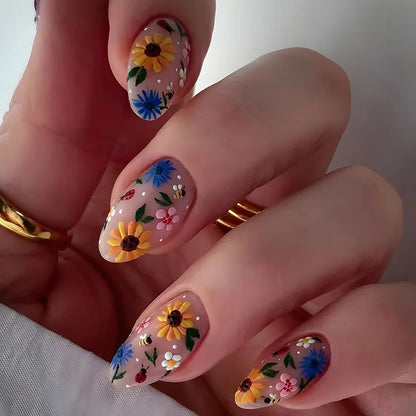 24Pcs Short Round Almond Lovely False Nails Full Cover Fresh Cartoon Fruit Pattern Designs Wearing Nails Art French Summer Na